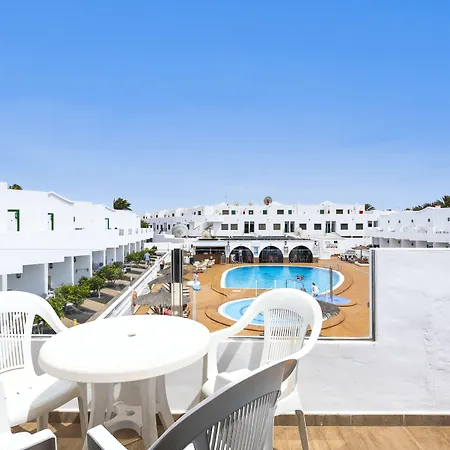 Adelfas Puerto del Carmen (Lanzarote)
