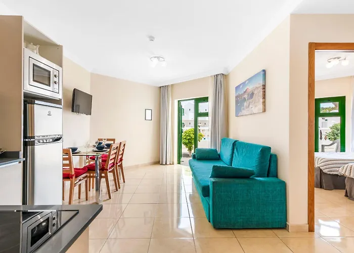 Adelfas פוארטו דל כרמן