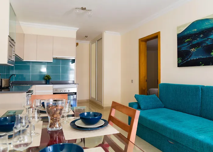 Adelfas פוארטו דל כרמן