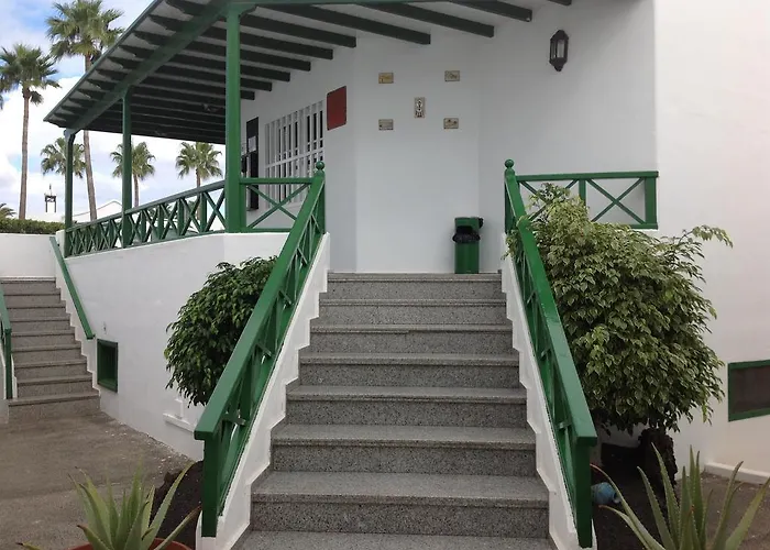 Adelfas 3* פוארטו דל כרמן