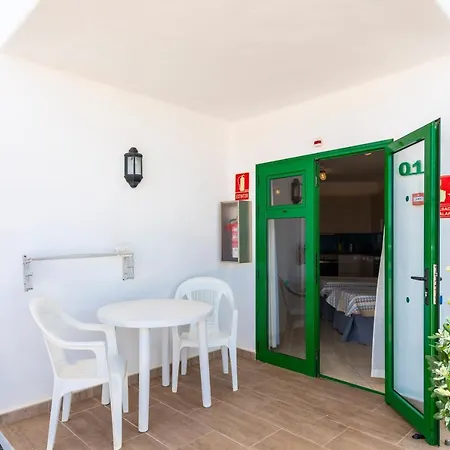 Las Adelfas Hotell